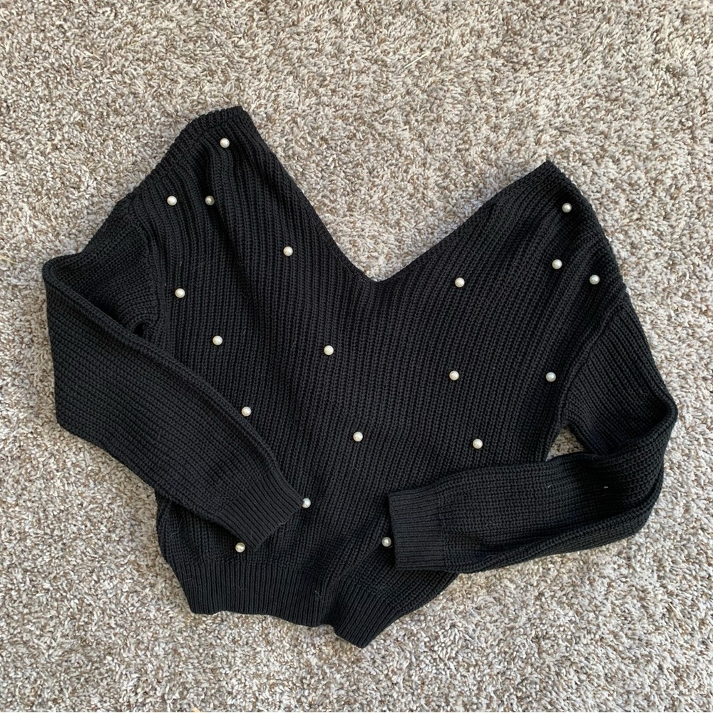 JESSICA SIMPSON Black Twist-back Sweater with Pearl Detail